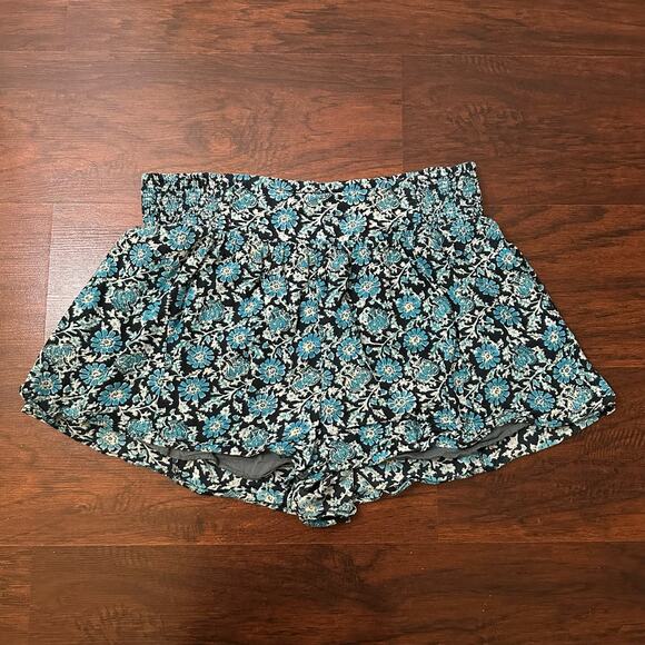 Free People blue floral shorts size XL - Picture 2 of 10